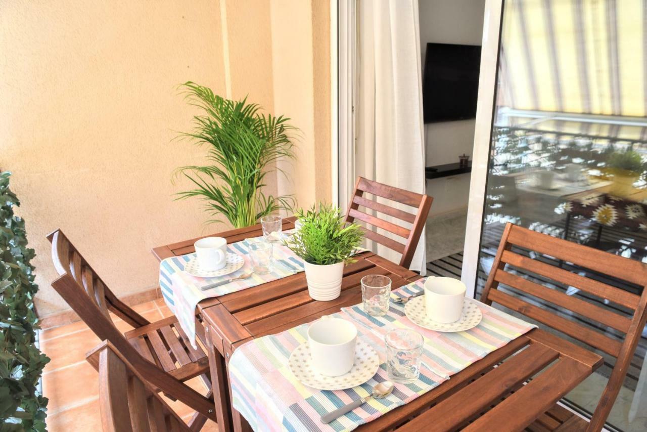 Homely Malaga Don Cristian Con Parking Privado المظهر الخارجي الصورة